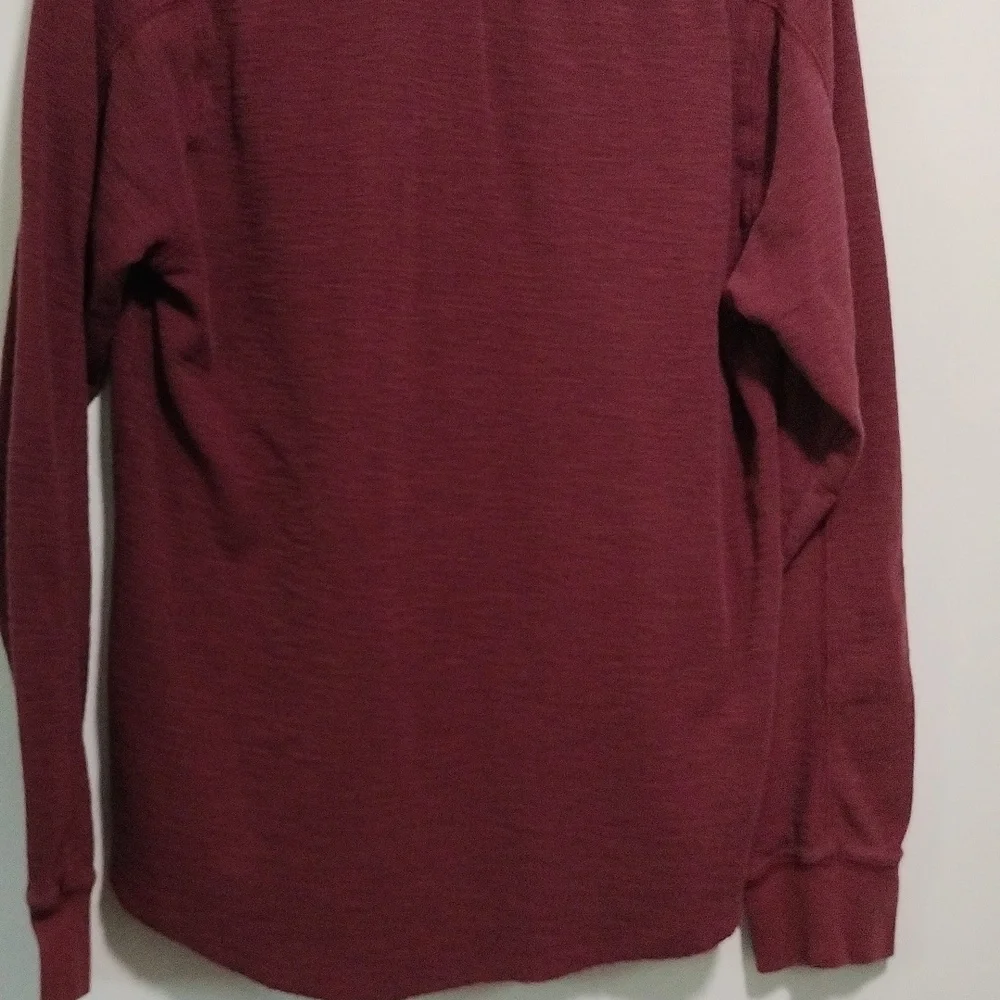 True Religion Men's henley size M